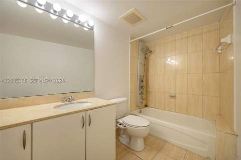 1750 N Bayshore Dr 3801, Miami FL - photo 18 of 23