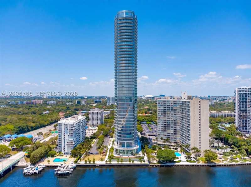 2 bedroom Condominium at 175 SE 25th Rd 604, Una Residences, Miami — photo 1