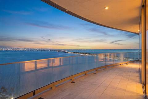 175 SE 25th Rd 604, Miami FL - photo 6 of 37
