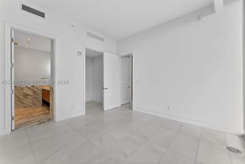 175 SE 25th Rd 604, Miami FL - photo 8 of 37