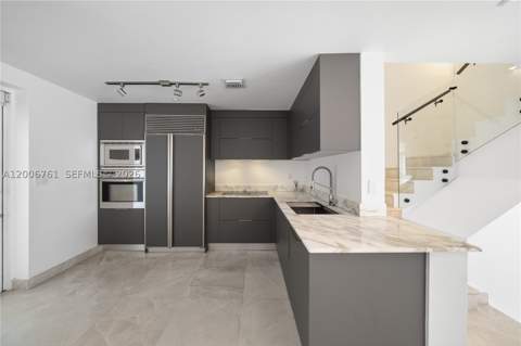400 Alton Rd Th-1A, Miami Beach FL - photo 6 of 32