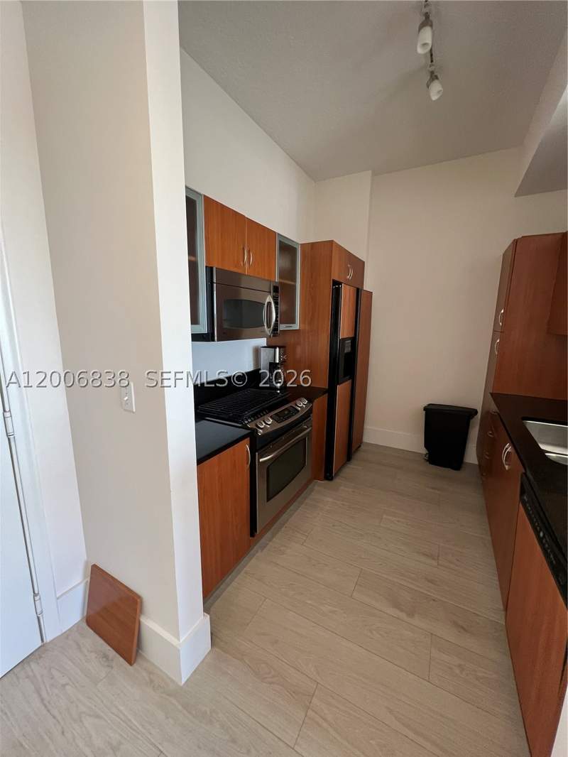 2 bedroom Condominium at 18800 NE 29th Ave Ph25, Venture At Aventura East, Aventura — photo 2