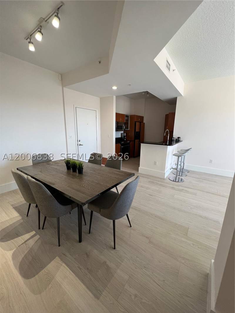 2 bedroom Condominium at 18800 NE 29th Ave Ph25, Venture At Aventura East, Aventura — photo 3