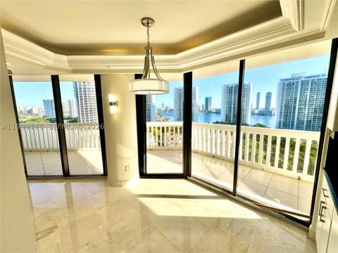 2000 Island Blvd 1801, Aventura FL - photo 24 of 75