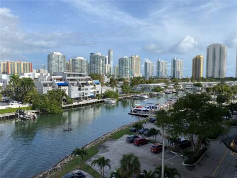 400 Kings Point Dr 608, Sunny Isles Beach FL - photo 14 of 22