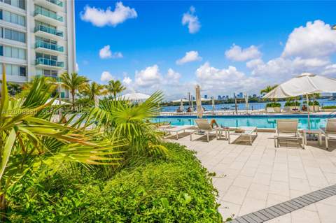 1000 West Ave 426, Miami Beach FL - photo 19 of 36