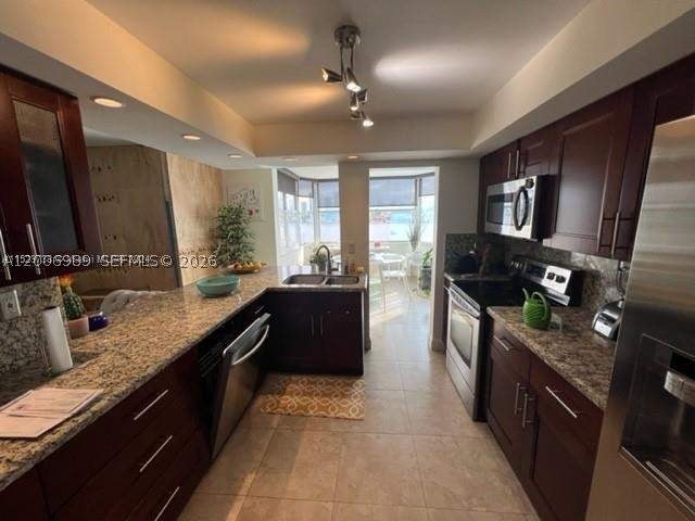 2 bedroom Condominium at 16570 NE 26th Ave 4A, Reef South Condo, North Miami Beach — photo 4