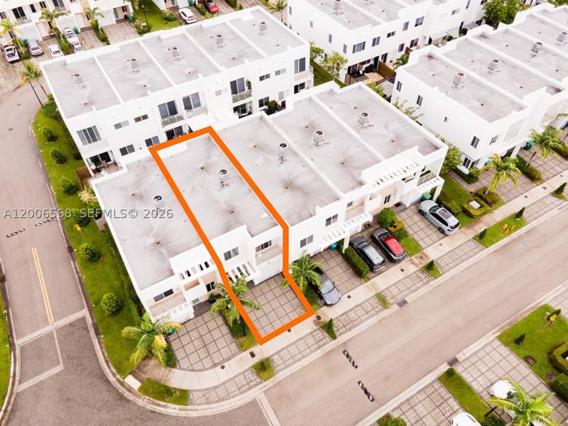 3 bedroom Townhouse at 10279 NW 72nd St, Doral Palms North, Doral — photo 3