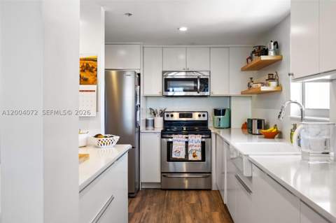 2829 Indian Creek Dr 1002, Miami Beach FL - photo 10 of 39