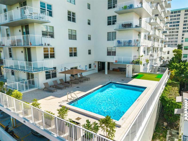 1 bedroom Condominium at 2829 Indian Creek Dr 1002, Clearview Towers Condo, Miami Beach — photo 3