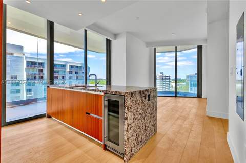 175 SE 25 Road 803, Miami FL - photo 8 of 16