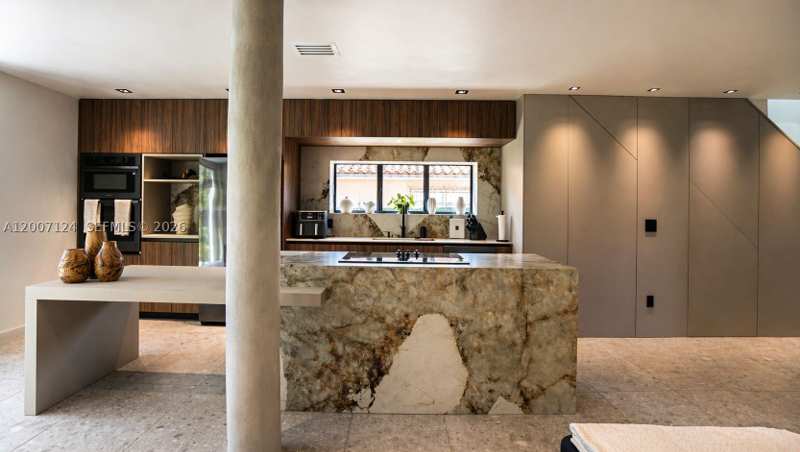 4 bedroom SingleFamilyResidence at 1820 SW 10th St, Shenandoah, Miami — photo 1