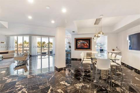 20191 E Country Club Dr Th7, Aventura FL - photo 13 of 21