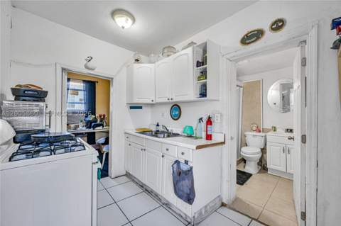 3420 Charles Ave, Miami FL - photo 12 of 44