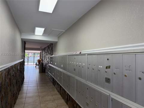 6950 W 6th Ave 412, Hialeah FL - photo 11 of 14