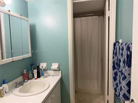 6950 W 6th Ave 412, Hialeah FL - photo 6 of 14