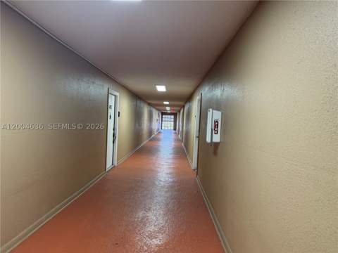 6950 W 6th Ave 412, Hialeah FL - photo 9 of 14