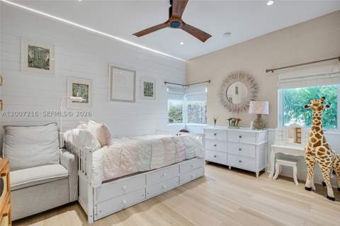 815 NE 76th St, Miami FL - photo 16 of 49