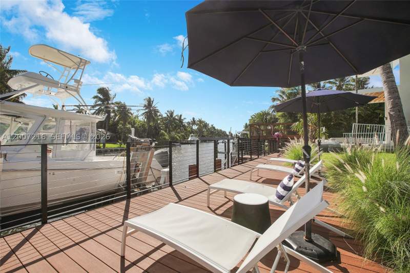 4 bedroom SingleFamilyResidence at 815 NE 76th St, Belle Meade Rev Pl, Miami — photo 2