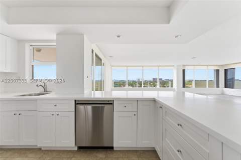 2000 NE 135th St Ph, North Miami FL - photo 11 of 30