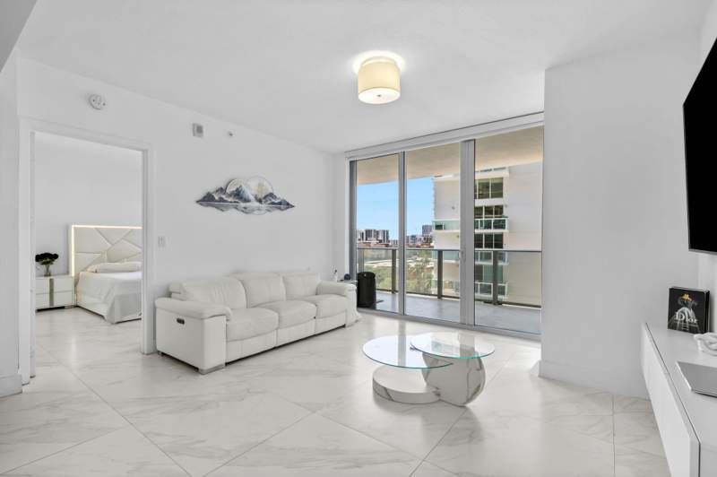 1 bedroom Condominium at 488 NE 18th Street 905, Aria On The Bay, Miami — photo 4