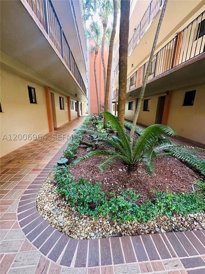 1 bedroom Condominium at 8700 SW 133rd Ave Rd 109, Horizons West Condo #8, Miami — photo 3