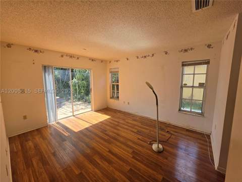 5335 SW 153rd Ave, Miami FL - photo 9 of 17