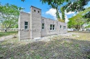 1301 Sharar Ave, Opa Locka FL - photo 23 of 28