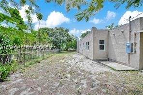 1301 Sharar Ave, Opa Locka FL - photo 24 of 28