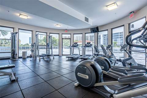 20505 E Country Club Dr 931, Aventura FL - photo 24 of 94