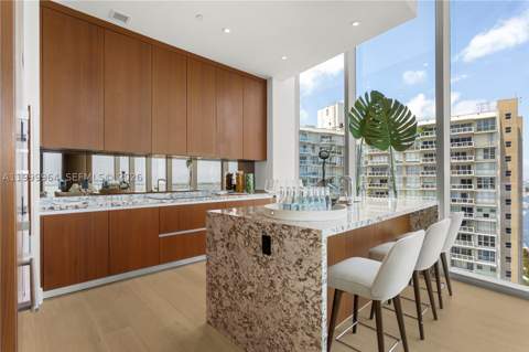 175 SE 25th Rd 1501, Miami FL - photo 14 of 45