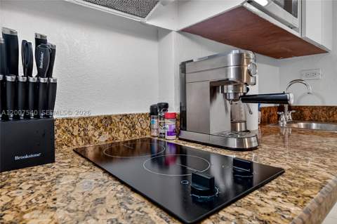 19201 Collins Ave 1123, Sunny Isles Beach FL - photo 17 of 47