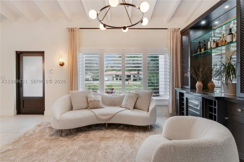 3 bedroom SingleFamilyResidence at 426 Hardee Rd, Coral Gables Riviera Sec, Coral Gables — photo 4