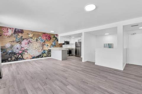 1460 Ocean Drive 205, Miami Beach FL - photo 7 of 64