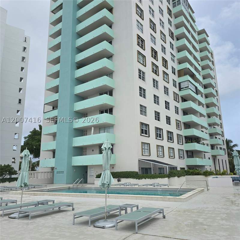 1 bedroom Condominium at 5 Island Ave 5A, Island Terrace Condo, Miami Beach — photo 2