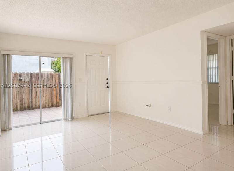 2 bedroom Condominium at 15400 SW 81st Cir Ln 1011, Tennis View Condo Ph I, Miami — photo 3