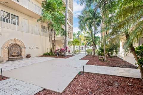10001 W Bay Harbor Dr 208, Bay Harbor Islands FL - photo 11 of 15