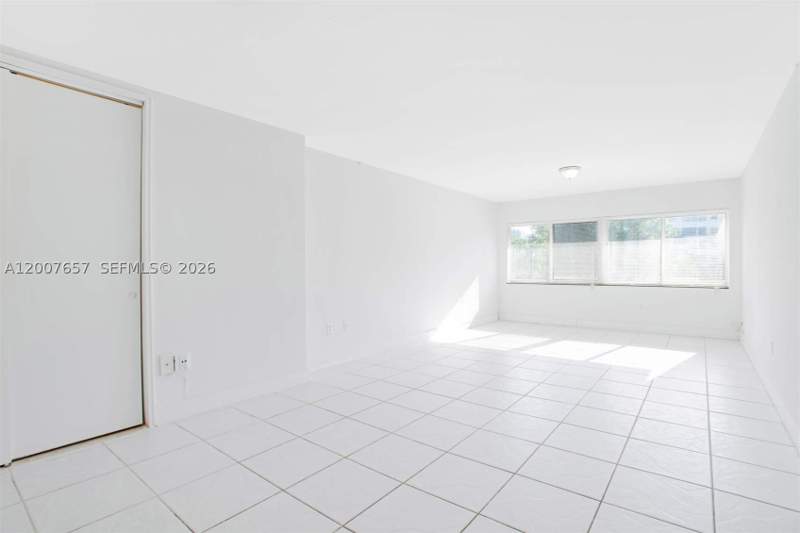 1 bedroom Condominium at 10001 W Bay Harbor Dr 208, Ambassador Place Condo, Bay Harbor Islands — photo 3