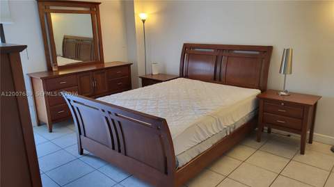 3475 N Country Club Dr 409, Aventura FL - photo 14 of 24