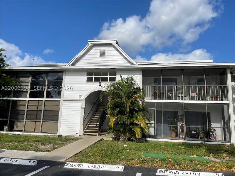 2 bedroom Condominium at 19055 NW 62nd Ave 205, Countryside Village Condo, Hialeah — photo 3