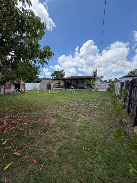 571 E 60th St, Hialeah FL - photo 18 of 21