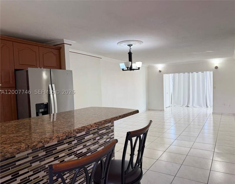 2 bedroom Condominium at 1850 W 56th St 2404, Palm-East Gardens Condo, Hialeah — photo 2