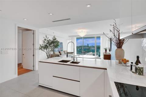 10201 Collins Ave 404, Bal Harbour FL - photo 10 of 39