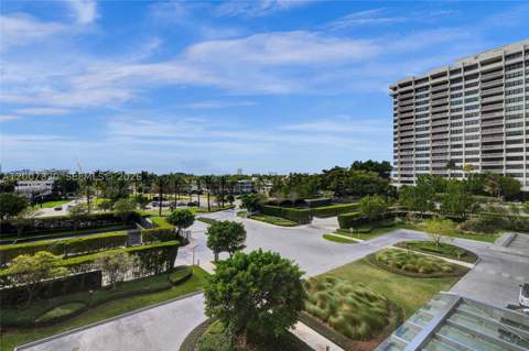 10201 Collins Ave 404, Bal Harbour FL - photo 14 of 39