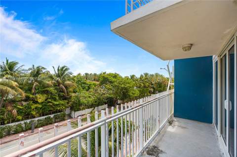 7824 Collins Ave 401, Miami Beach FL - photo 24 of 40