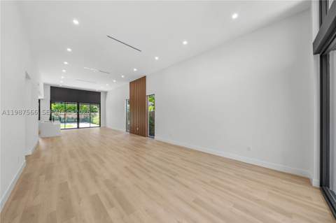 412 NW 47th St, Miami FL - photo 8 of 50
