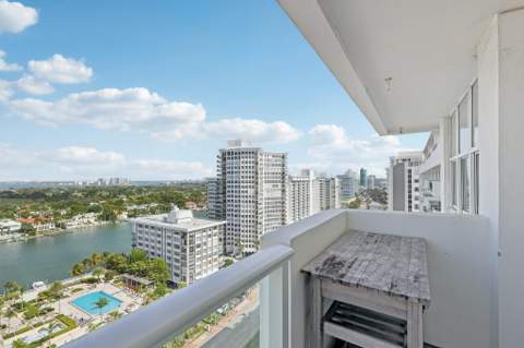 5601 Collins Avenue 1716, Miami Beach FL - photo 6 of 42