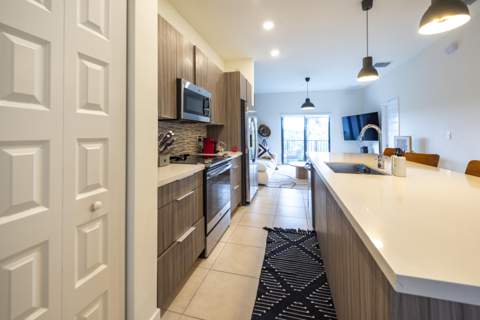 7925 NW 104th Avenue 24, Doral FL - photo 7 of 27
