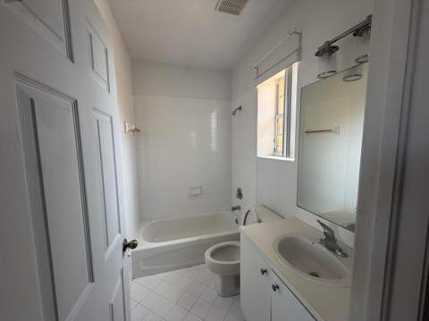 1655 NE 33rd Road 103-4, Homestead FL - photo 15 of 19