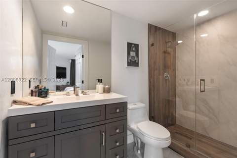 3370 Hidden Bay Dr 409, Aventura FL - photo 17 of 26